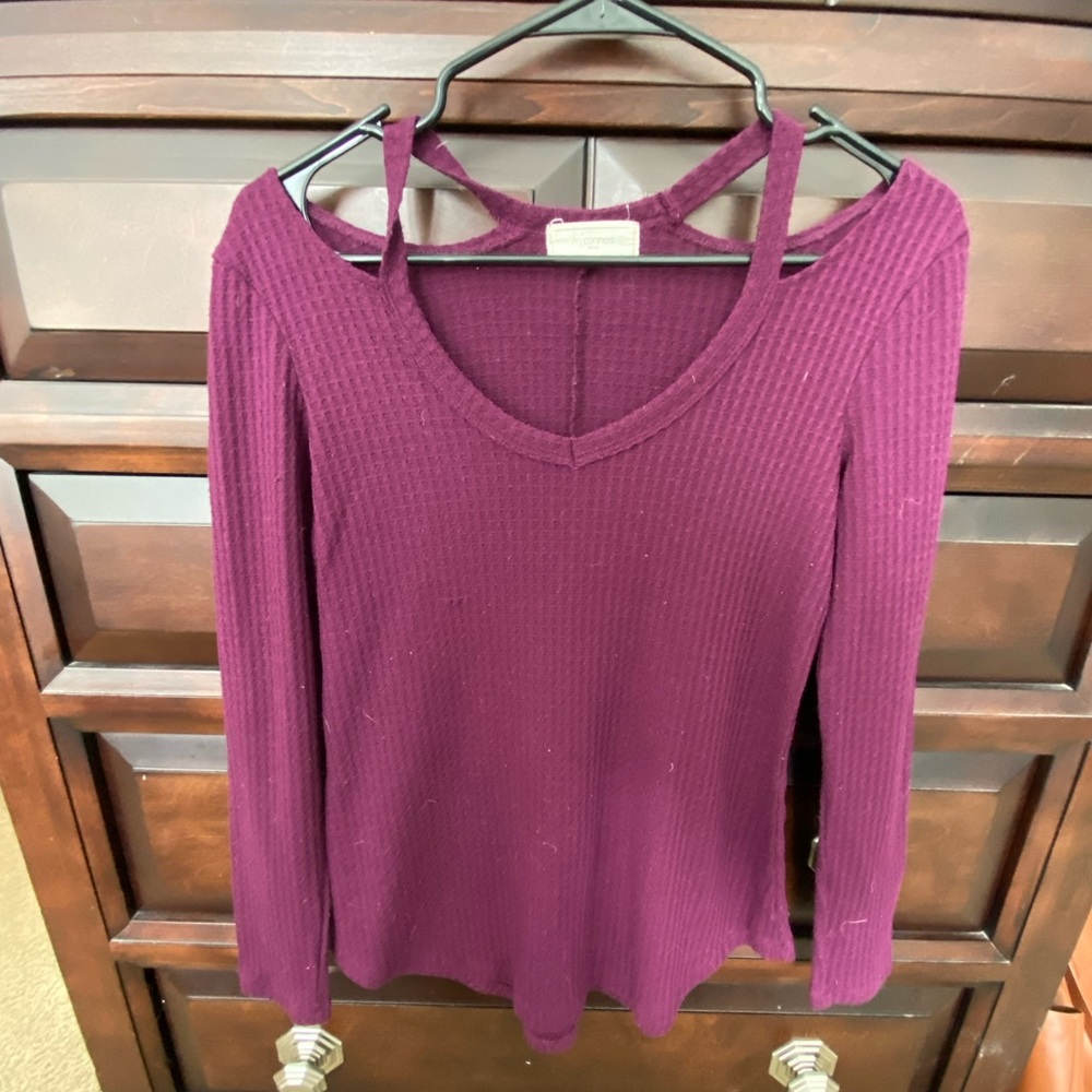 Maroon Open Shoulder Long sleeve